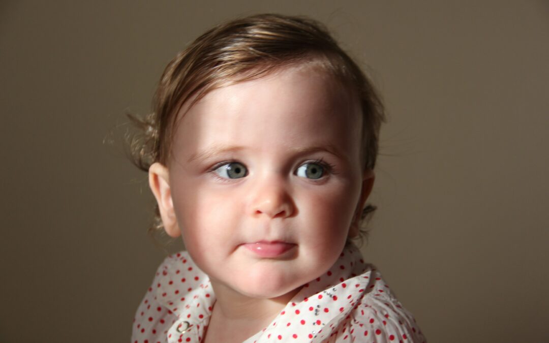 FULL TIME POSITION: Fabulous Full Time Nanny Needed in the Hollywood Hills for 5 month Old Baby Girl!