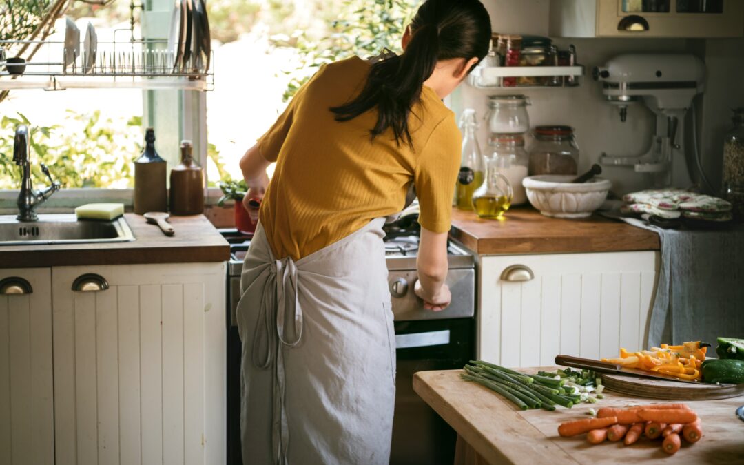 PART TIME POSITION: Fabulous Morning Family Assistant Needed in Cheviot Hills for Busy Family of 4!