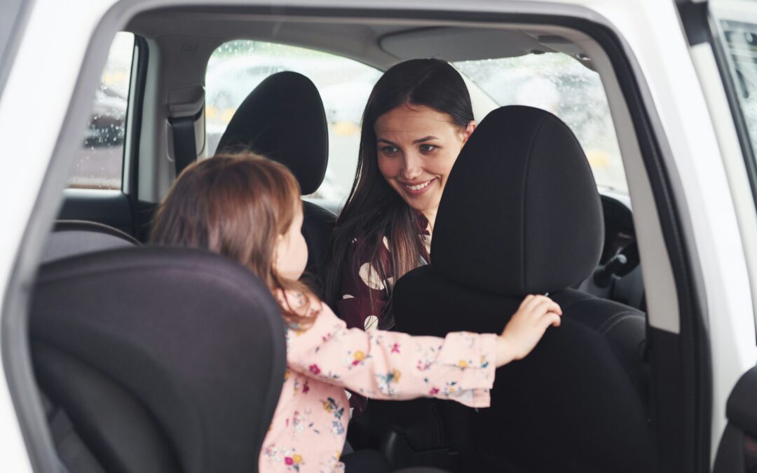 PART TIME POSITION: Wonderful Family of 5 in Santa Monica seeks Proactive Family Assistant/Nanny in the Afternoons!