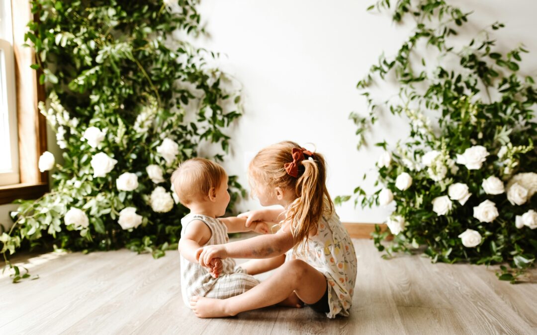 FULL-TIME POSITION: Collaborative Nanny/Family Asst NEEDED for Busy Encino Family! $35-40/hr! Interviewing NOW!