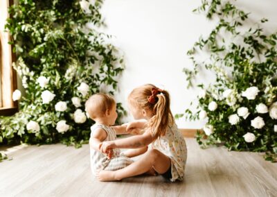 FULL-TIME POSITION: Collaborative Nanny/Family Asst NEEDED for Busy Encino Family! $35-40/hr! Interviewing NOW!