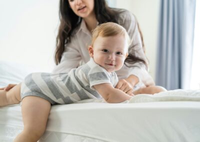 FULL TIME POSITION: Amazing Nanny Needed in Santa Monica for Adorable 4 Month Old!