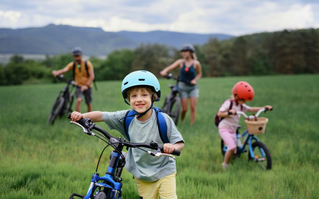 PART-TIME POSITION: Afternoon Nanny Needed for 2 School Age Kids in Santa Monica! $35-$40/hr!
