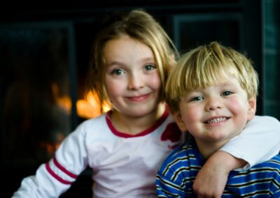PART-TIME POSITION: Energetic and Confident Part-Time Nanny Needed in Calabasas in the Afternoons for 2 Kids (2 and 4)! Hiring ASAP!