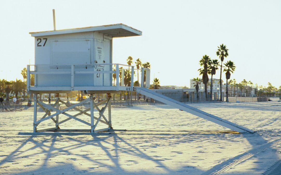 FULL-TIME POSITION: Positive & Dependable Nanny Needed for Family of 4 in Santa Monica! Great Pay + Health Insurance!