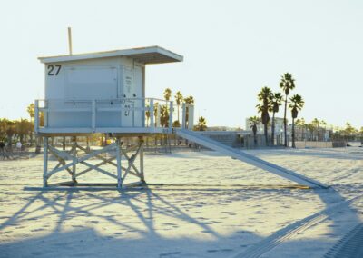 FULL-TIME POSITION: Positive & Dependable Nanny Needed for Family of 4 in Santa Monica! Great Pay + Health Insurance!